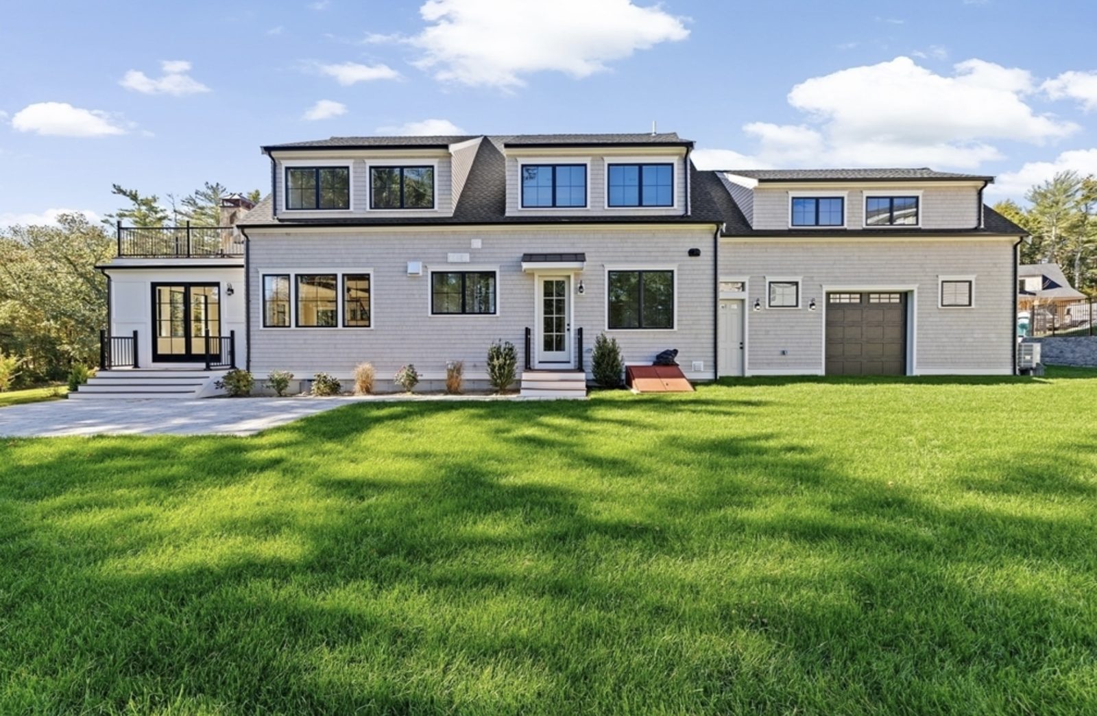 Rear Exterior & Landscaping